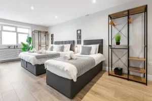 Spacious Studio- 20min to Central London - New Southgate