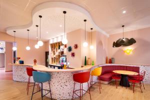 Hotels Ibis Styles Strasbourg Centre Republique : photos des chambres