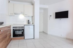 LEnsoleillé à 100m de la plage