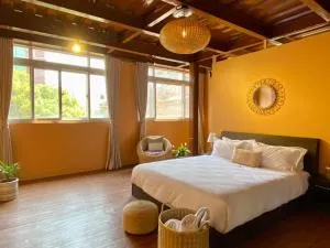Spacious BOHO Studio Apartment - Thapathali