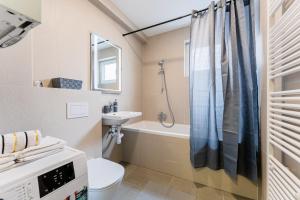 Flex SelfCheckIns 98 - Zagreb - 2 Bedrooms - Parking - Loggia