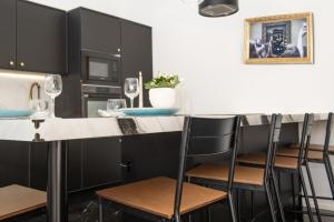 Villas MAURA - Maison Mentonnaise - Parking - Terrasse : photos des chambres