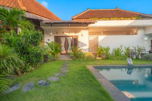 Phòng Tiêu Chuẩn Giường Lớn (Standard King Room)