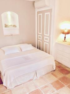 Maisons d'hotes Le Mas d'Olivier : Chambre Double Classique