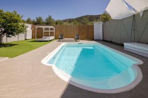 Lemon Tree boutique apartments - Private pool