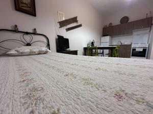 Genari Beach Apartments Sea View Apartment for Couples or Small Families