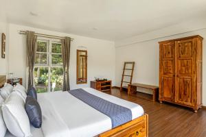 Kalpavriksha - 4 BR lake facing villa