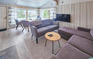 3 Bedroom Amazing Home In Nøtterøy