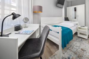 Downtown Apartment House Blue