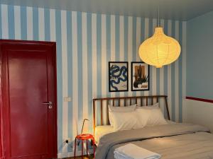 Near Egyptian museum downtown studio