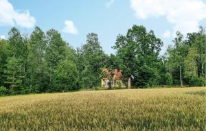 3 Bedroom Stunning Home In Tingsryd