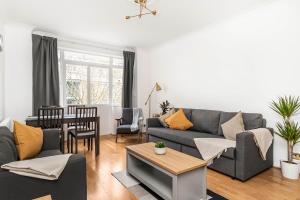 Elegant 2BR Next to Edgware Rd