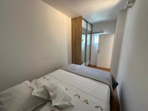 Apartman Nino Makarska-besplatan parking
