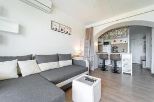 WELCS ESTUDIO 213 EMP con piscina comunitaria