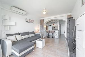 WELCS ESTUDIO 213 EMP con piscina comunitaria