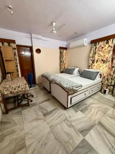 Aashvi Homes - 2BHK Apartment