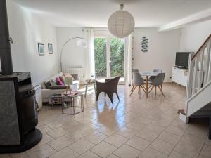 Maisons de vacances Maison proche mer - 5 couchages - ideal planchistes : Maison 2 Chambres