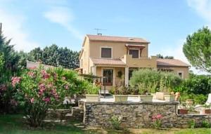 8 Bedroom Lovely Home In Vézénobres