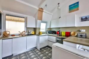 Les Toits de Paris Rue Cler Vue Tour Eiffel