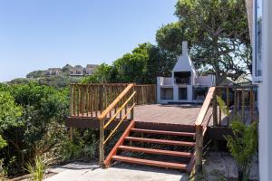 A Stones Throw from the Ocean