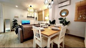 Apartamento 5 en Estadio del Sevilla de 2 habitaciones y metro