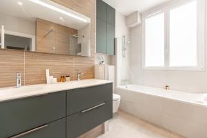 Keyz - Luxury 3 Bedrooms near Champs Elysees