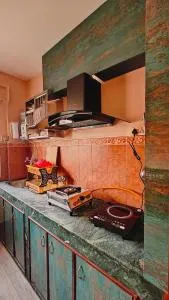 Entire Studio Apartment for Couples upto 3 Person - Sundarijal