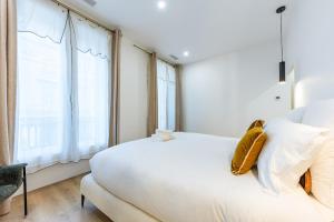 Luxury Rivoli 4 Bed 3,5 Bath by Hotel de Ville BHV
