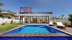 Private Villa with Pool & Roof Top - Ocean view - Ambat