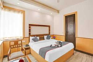 ICY White Walkin inn