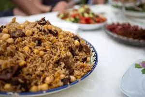 Yurt Camp КӨNӨK - Malovodnoye