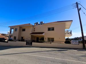 Lazaros Pissouri Apartments