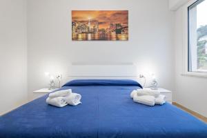 TRENDY APARTMENT CLOSE to the beach