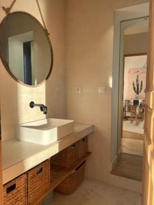 La Corniche - vue mer à 180 degrés - centre ville