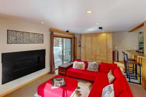 Sanctuary on Snow Creek