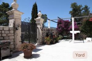 Family Vacation Rental Appartment near Herzig Novi