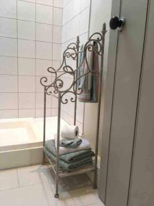 The Cowshed Cottage on The Greenway