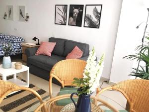 Padre Cueto Beach Flat by Canary365