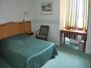 Hotels Logis Le Normandie : Chambre Double