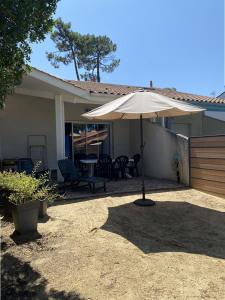 Hameau des Alouettes villa patio 17 terrasse et jardinet proximité plages centre ville