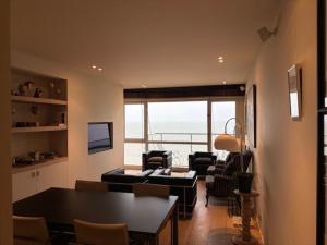 Modern two-bedroom apartment with breathtaking views and two charming terraces T39