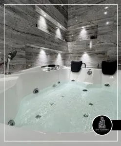 Sky Towers - Llanitos