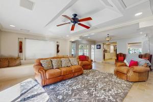 Naples Shores to Shores