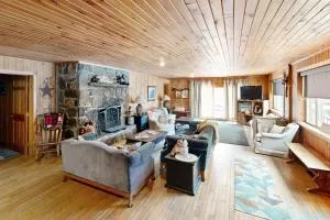 Justin Lake Lodge - Newfane