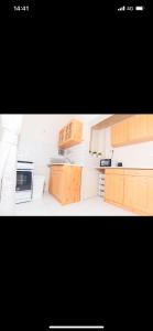 Király stret Gozsdu