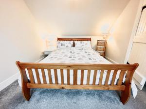 Traditional Inveraray Cottage - Amazing Loch Views