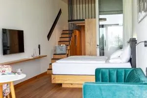 Design-Chalet with Garden, Pool, Spa & Restaurant - 沙伊代格