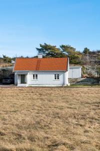 Beautiful log house at The Worlds End, Tjøme