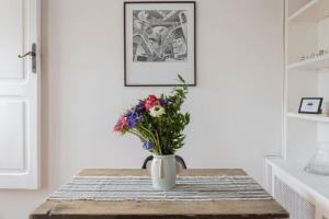 Governo Central Apartment