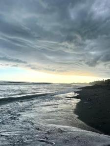 5 Beach Suite wpool sea access